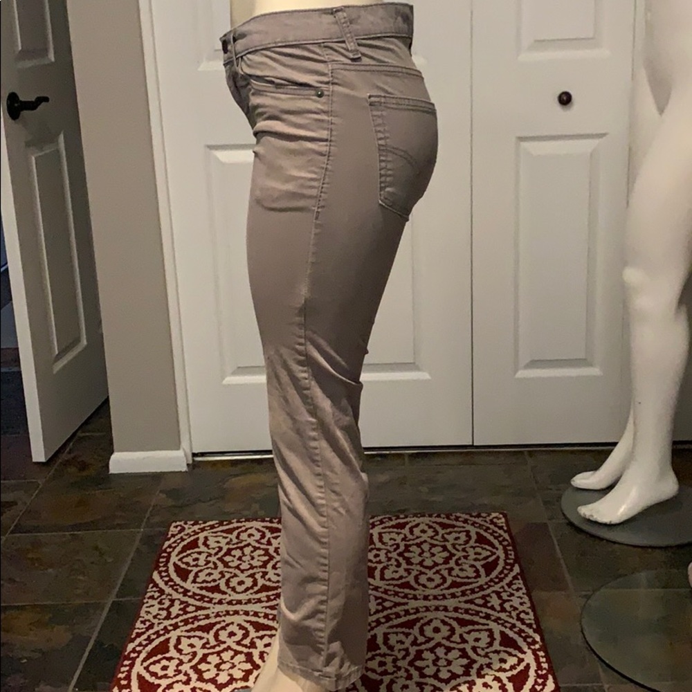 Levi’s 511 Slim Jeans - Picture 2 of 3